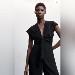 Short-sleeved jumpsuit